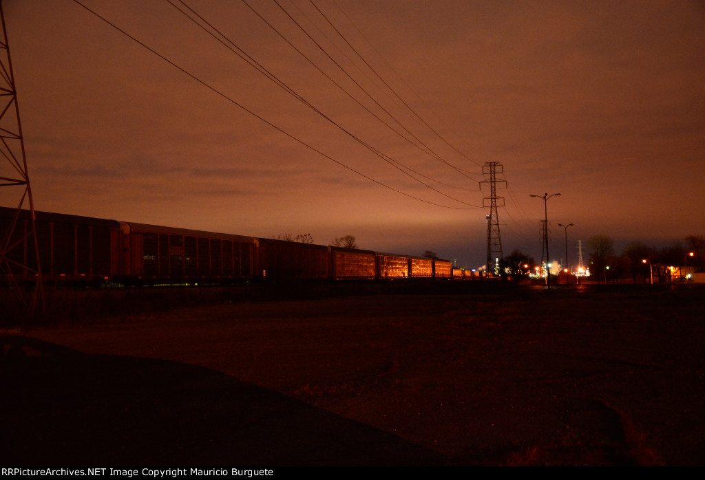 Autoracks and Intermodal train at Oakwood yard